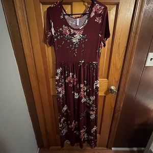 Dress with pockets worn once